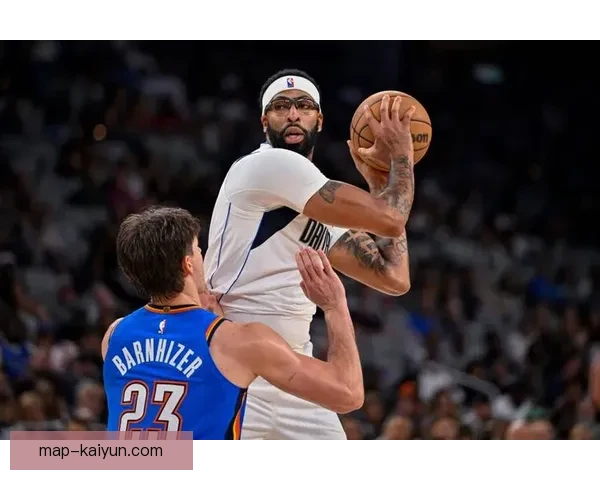 戴维斯持续提升个人技术，状态逐渐回暖引发关注